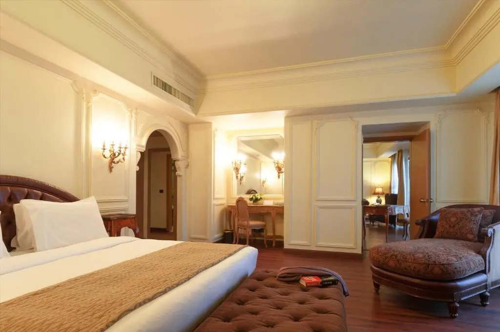 Le Commodore - фото 4