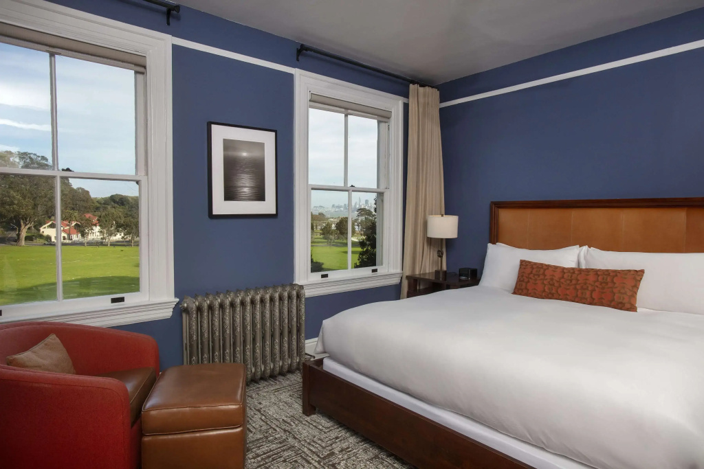 Historic Double room (full double bed)