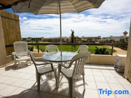 2BD Condo in La Costa Phase 2!
