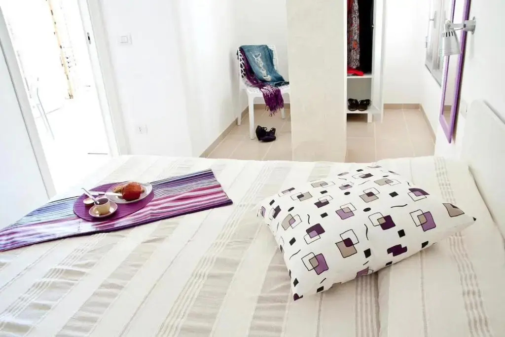 2 Bedrooms Double Apartment (twin beds)