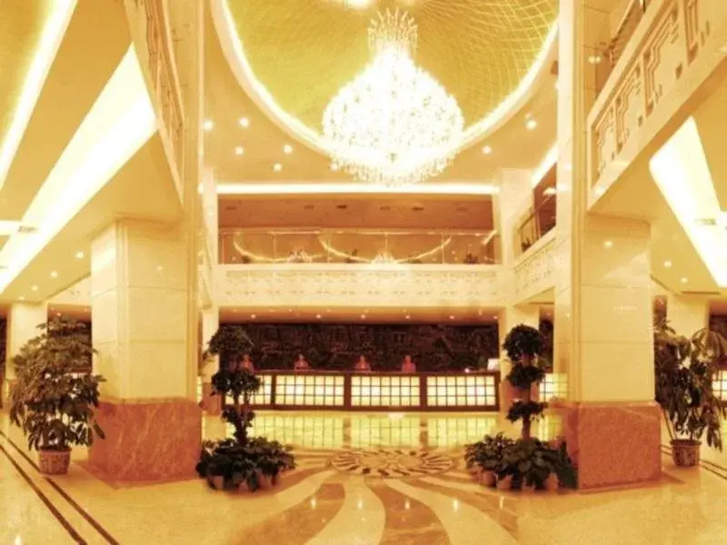 Lobby & Reception