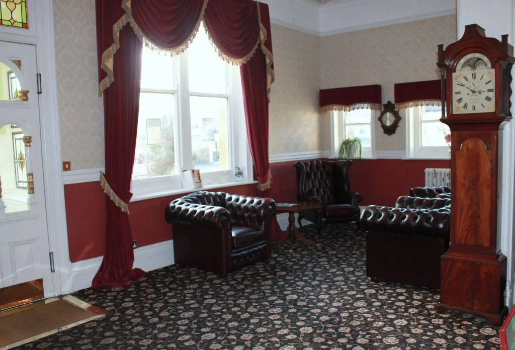 The Manor Hotel - Général