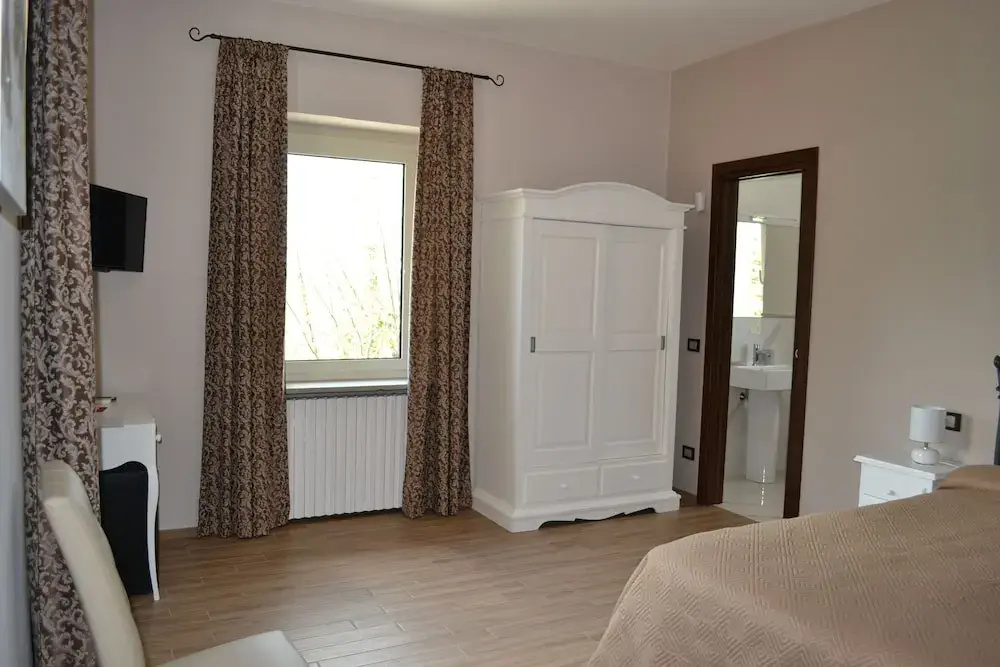 Standard Double room with view (full double bed)