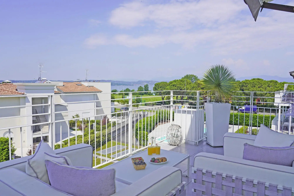 La Castellana C89 in Sirmione
