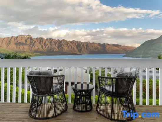 Fernhill Lookout | Near Town • Remarkables Views