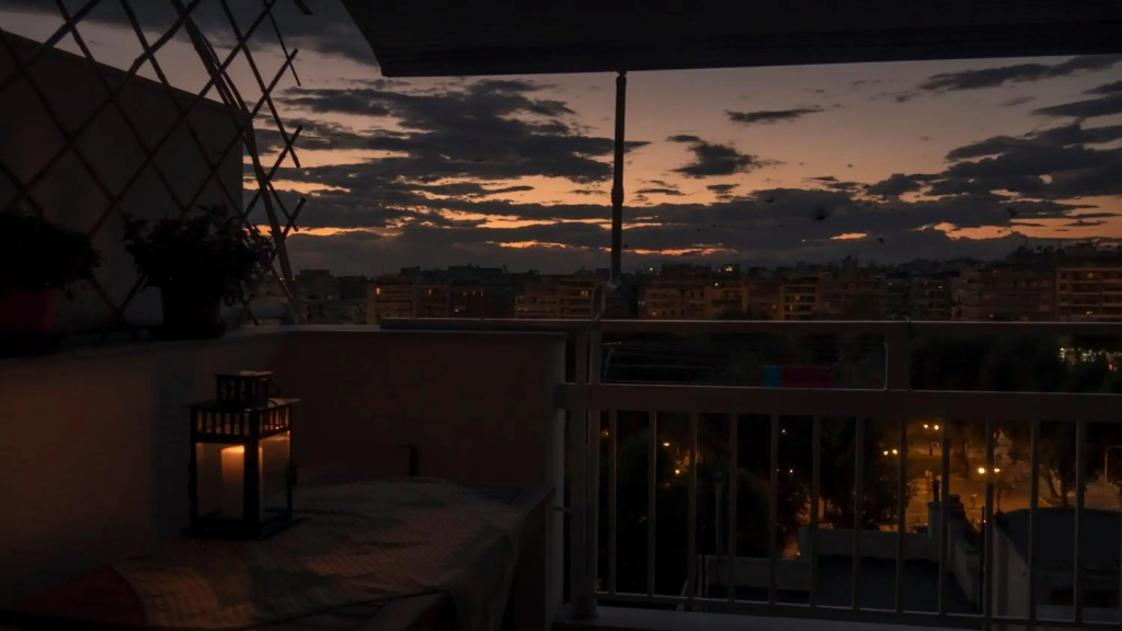Top floor apartment at the city center
