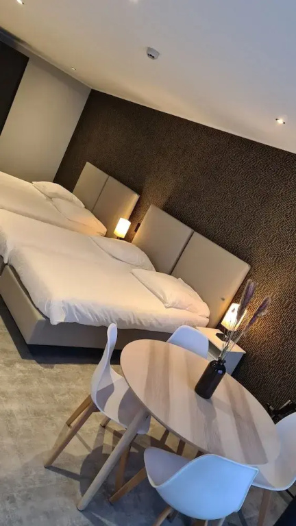 Hotel La Reine - Chambres