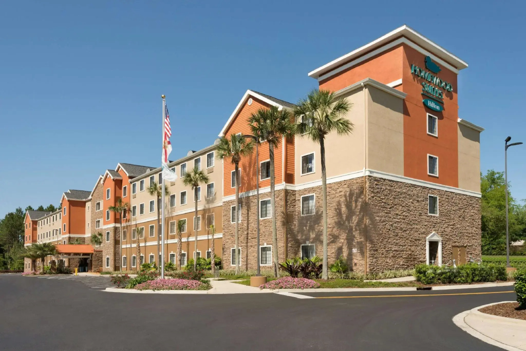 Homewood Suites by Hilton Jacksonville Deerwood Park - Chambres