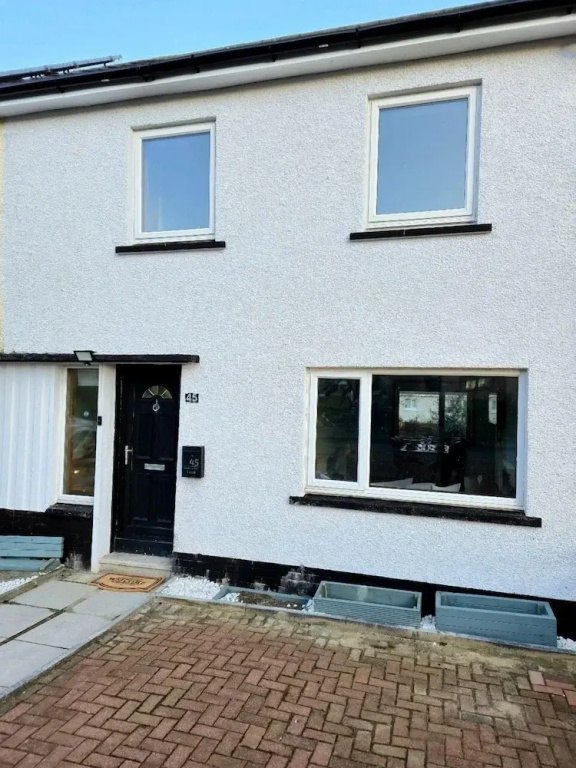 Quirky 2-Bed with Free Parking
