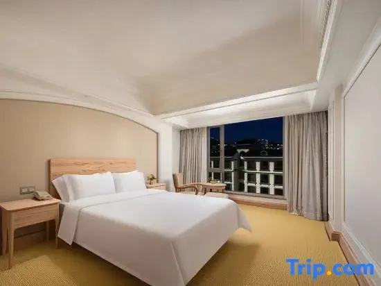 2 Bedrooms Suite