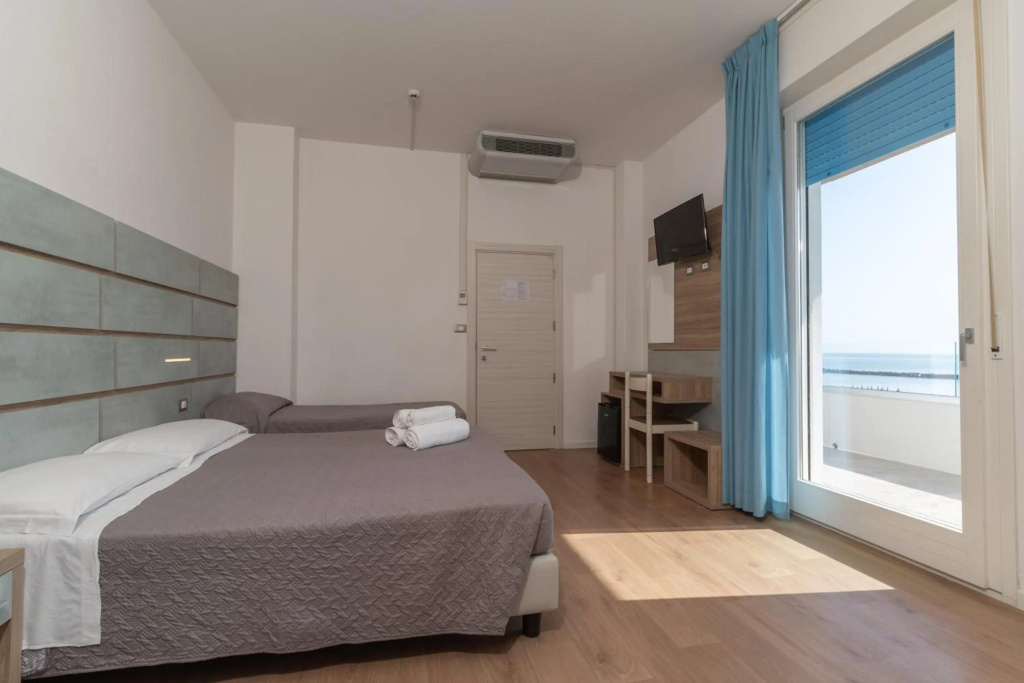 Hotel Concord — 5