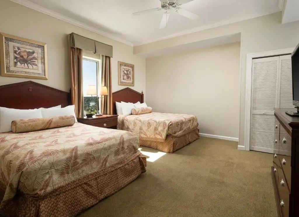 Royale Palms Condominiums - Chambres