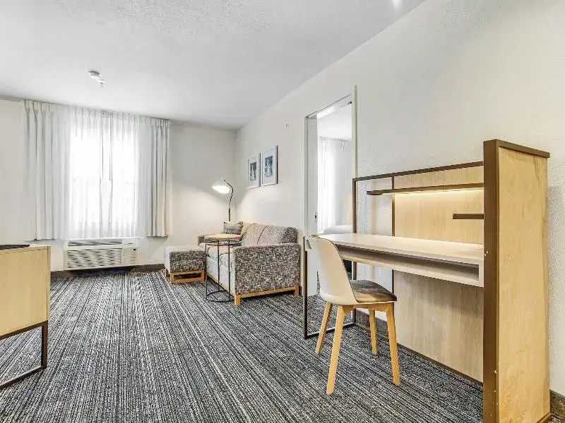 Quadruple Suite