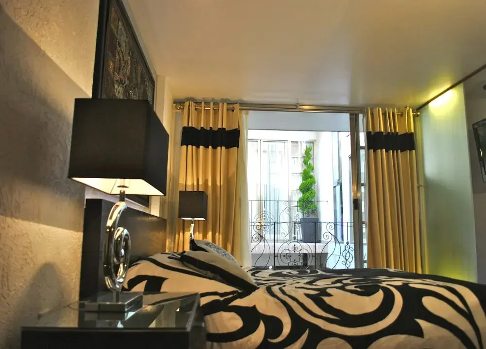 Club Suite with balcony