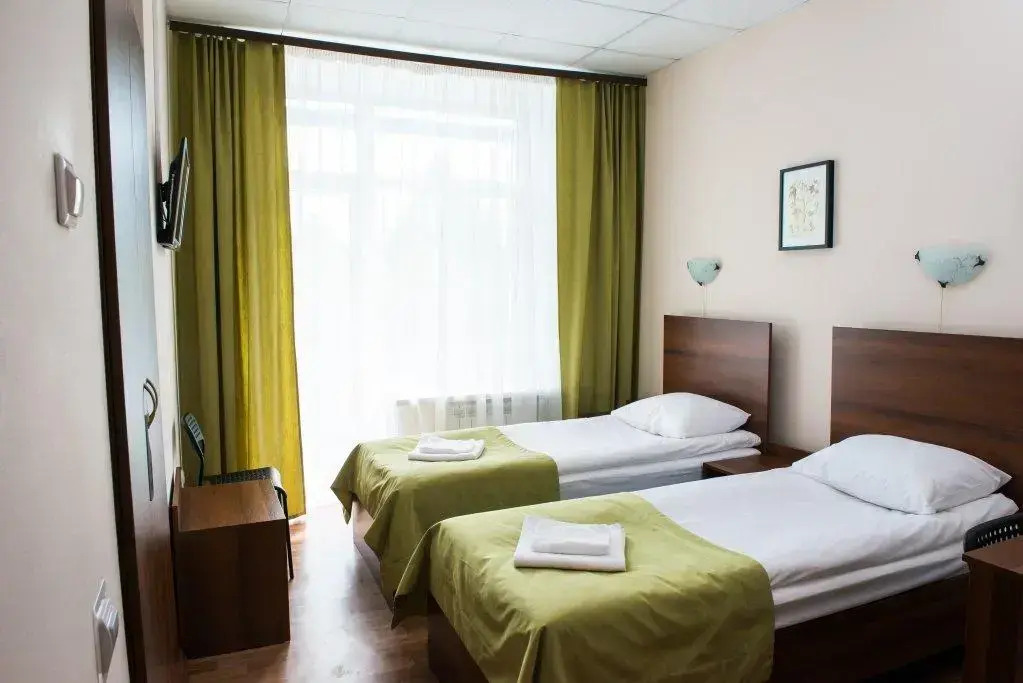 Гостиница сапфир. Город котлас гостиница сапфир. Банкетный зал сапфир в котласе. Сапфир котлас. Кафе сапфир котлас.