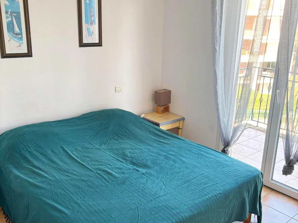 Voir la photo 3 — Apartment for 8 by the Beach