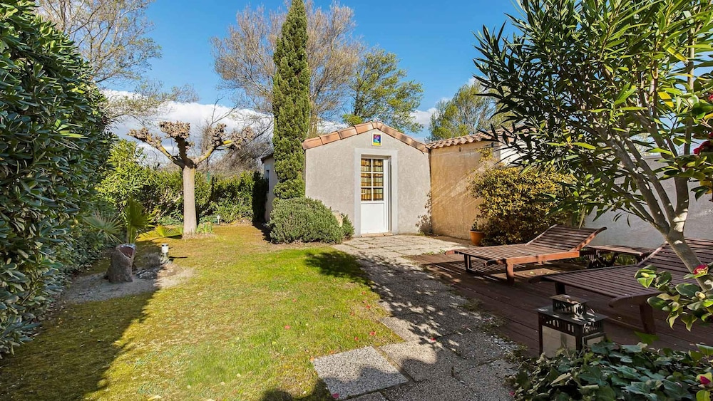 Voir la photo 1 — Garden Hideaway by the Sea