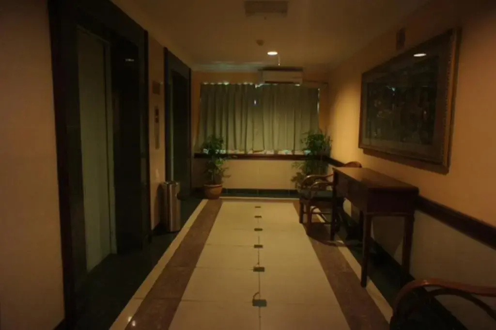 Tyng Garden Hotel Sandakan - фото 42