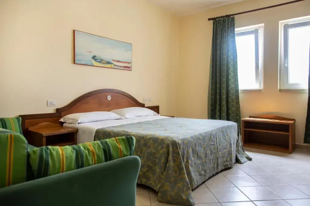 Color Dolmen Family Village - Chambres