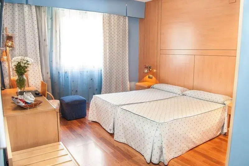Hotel Reino de Granada - Chambres