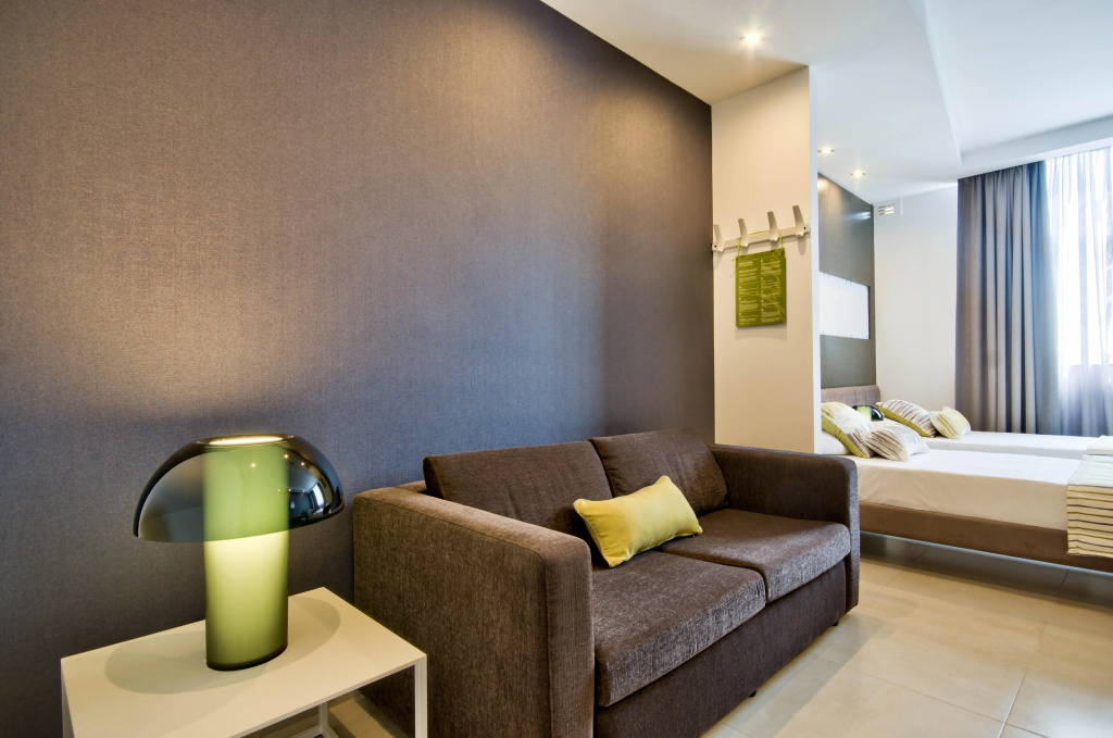 Jules Suites — 4