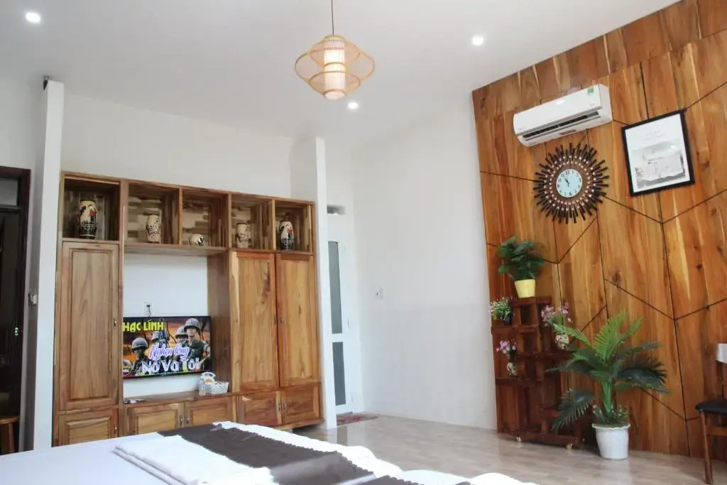 79+ Homestay & Coffee