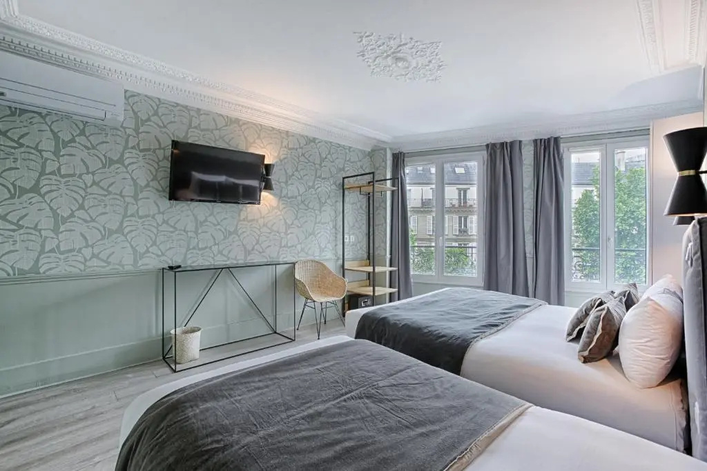 Hôtel Prony Monceau 56