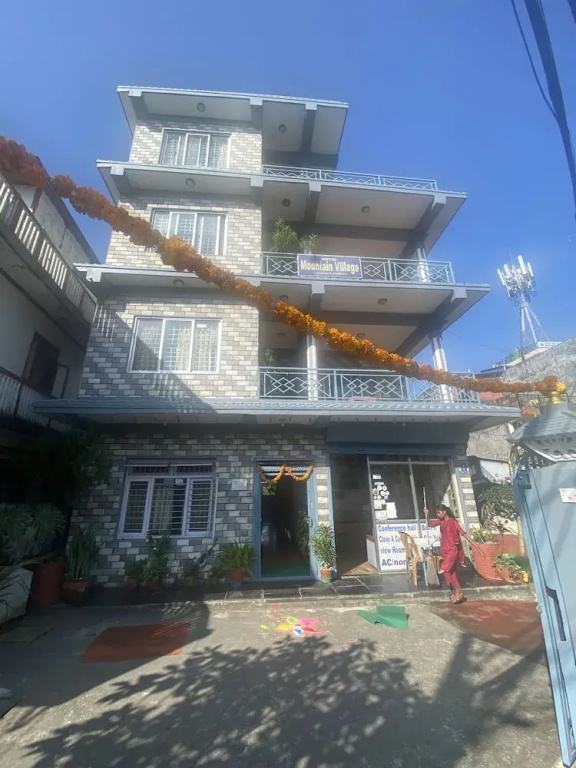 Hotel Mountain Village