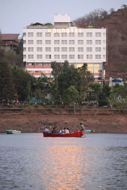 Hotel photo 10