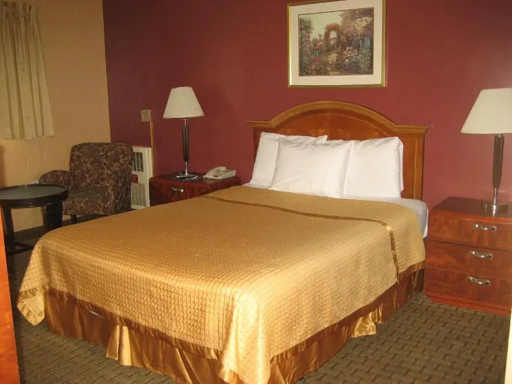 Standard Double room (full double bed)