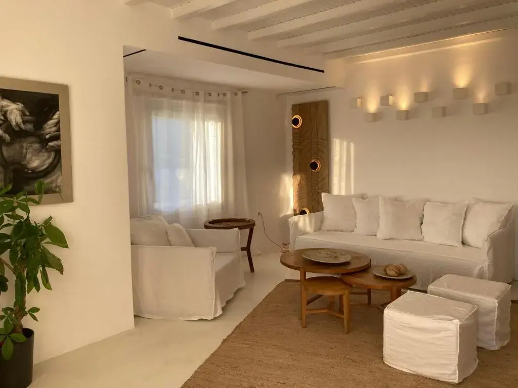 2 Bedrooms Deluxe Suite