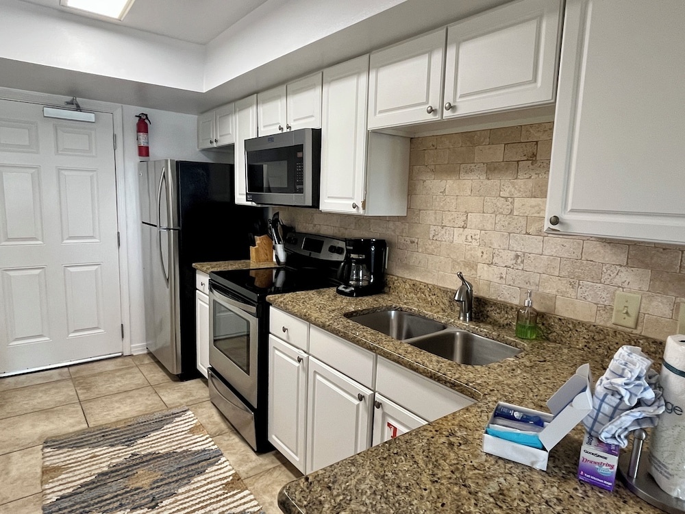 Surfside Shores by Southern Vacation Rentals — 5