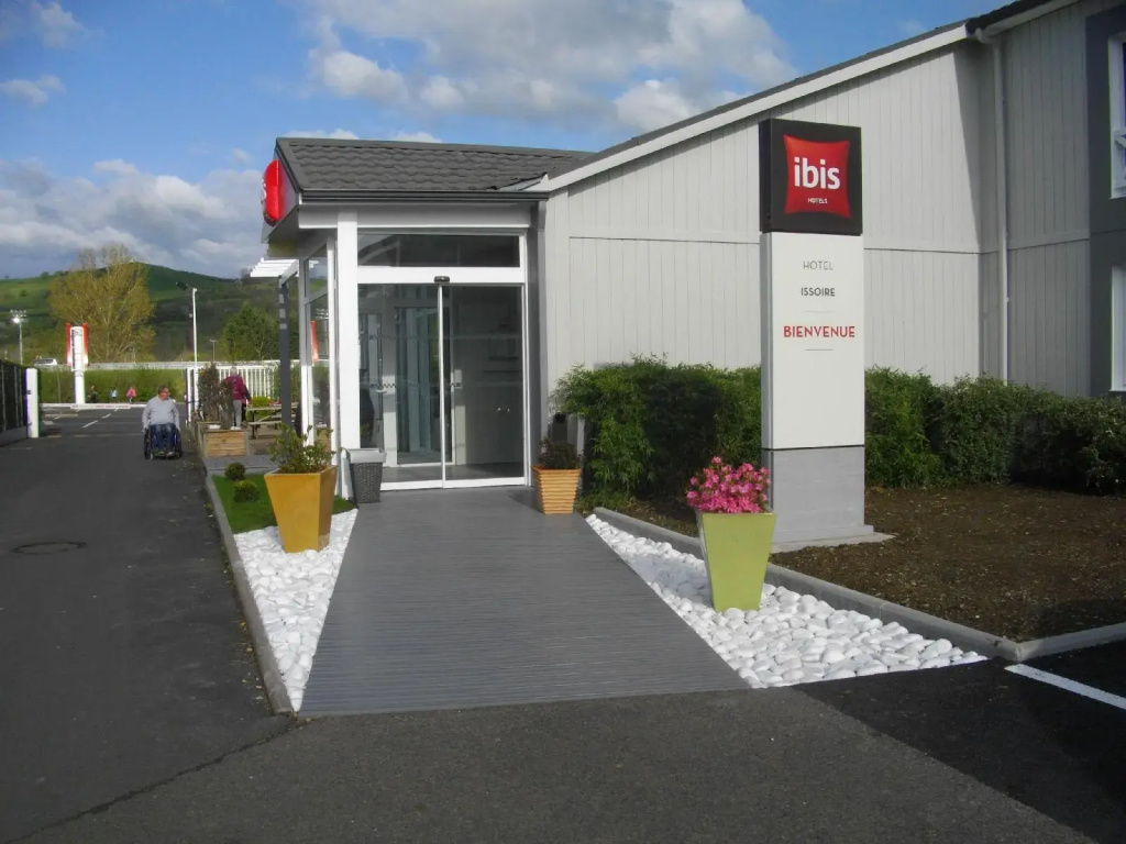 ibis Issoire - Général