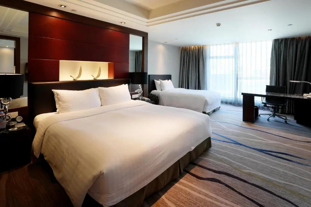 1 Bedroom Family Suite