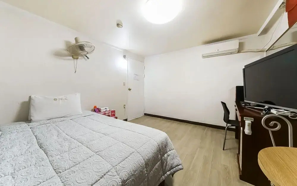 Image 8