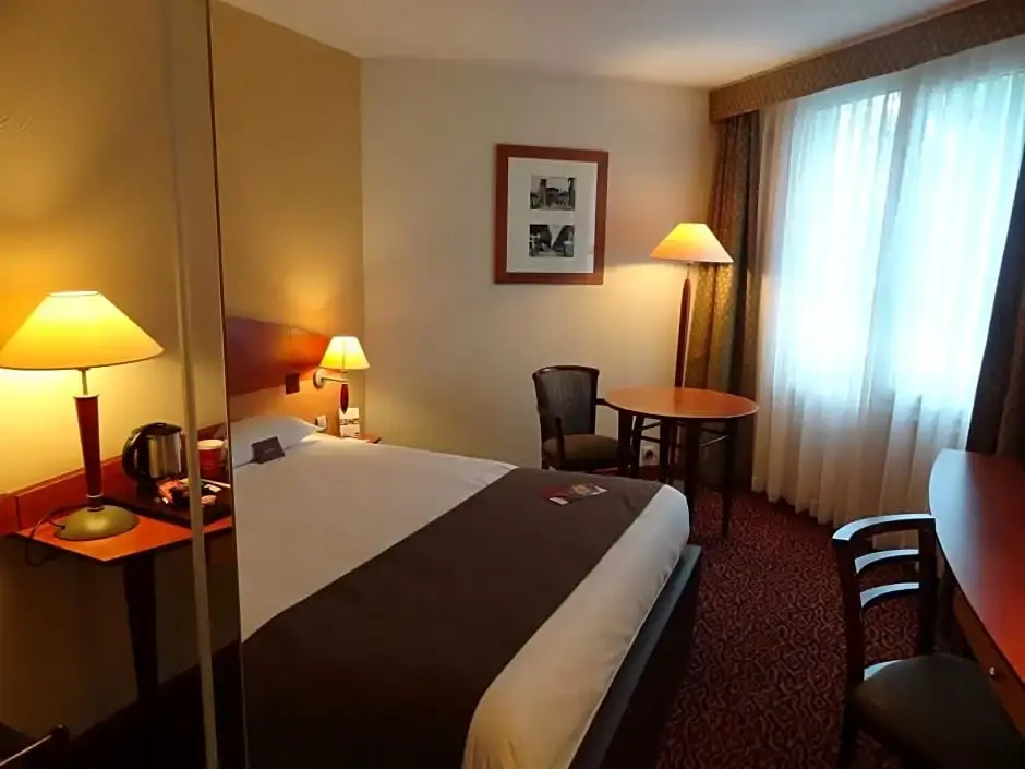 Hotel Mercure Saint-Etienne Parc de l Europe - Chambres