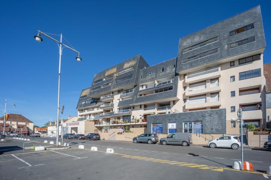La Marina