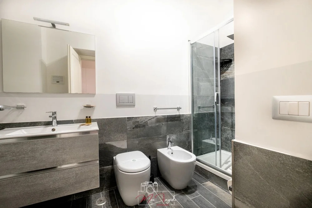 Трёхместный номер Standard 2 отдельные кровати в Arch Rome Suites