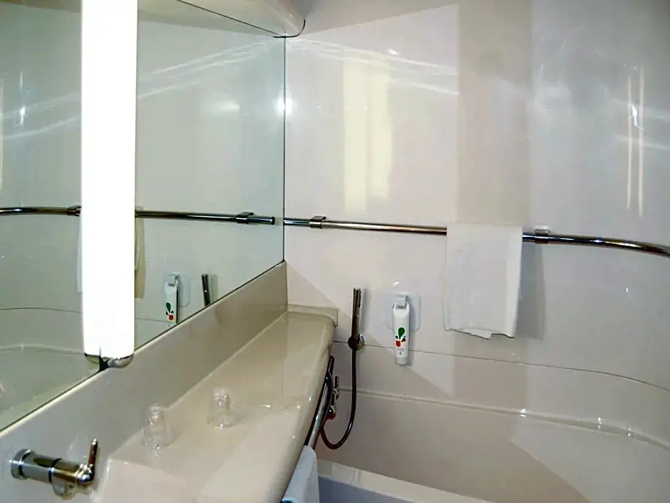 ibis Styles Marseille Provence Aéroport - Chambres