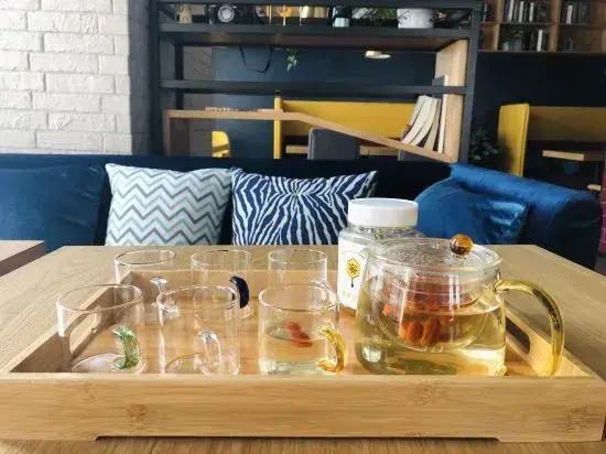 Food & Beverage