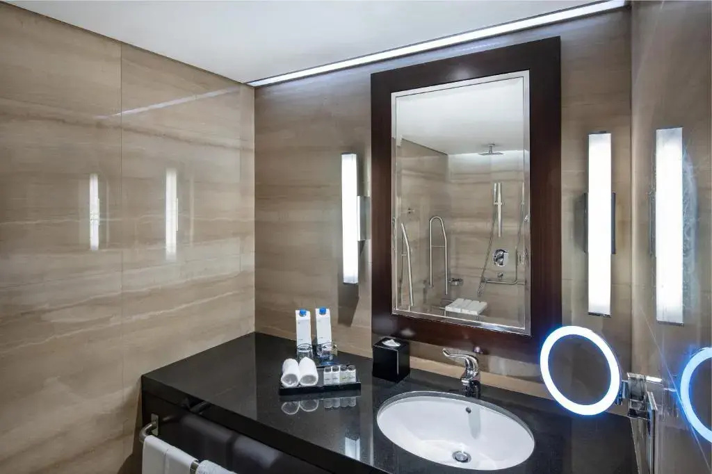 Sheraton Dubai Creek Hotel & Towers - Chambres