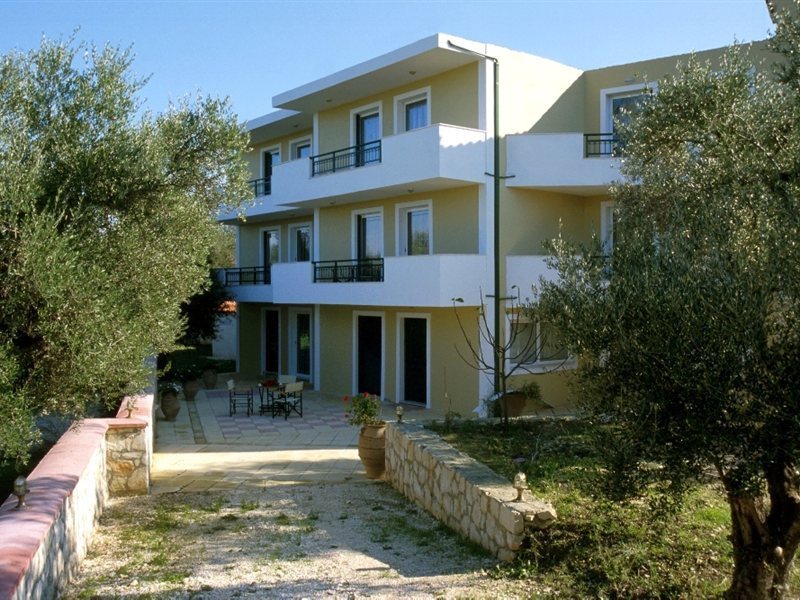 Dionysia's Apartments