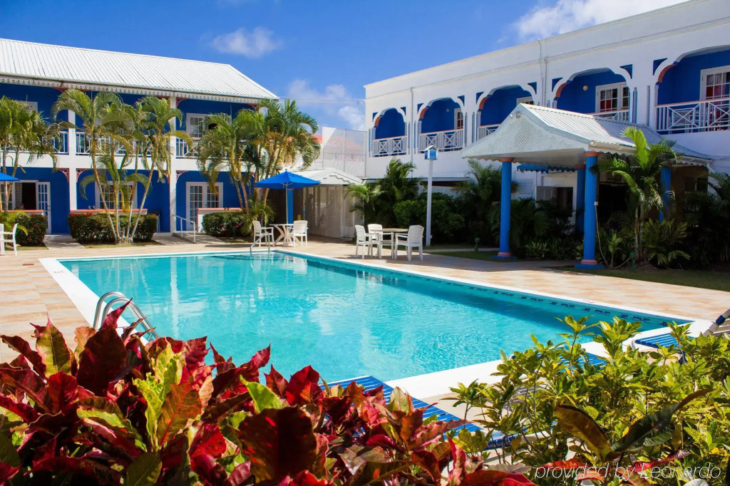 Bay Gardens Inn - Général
