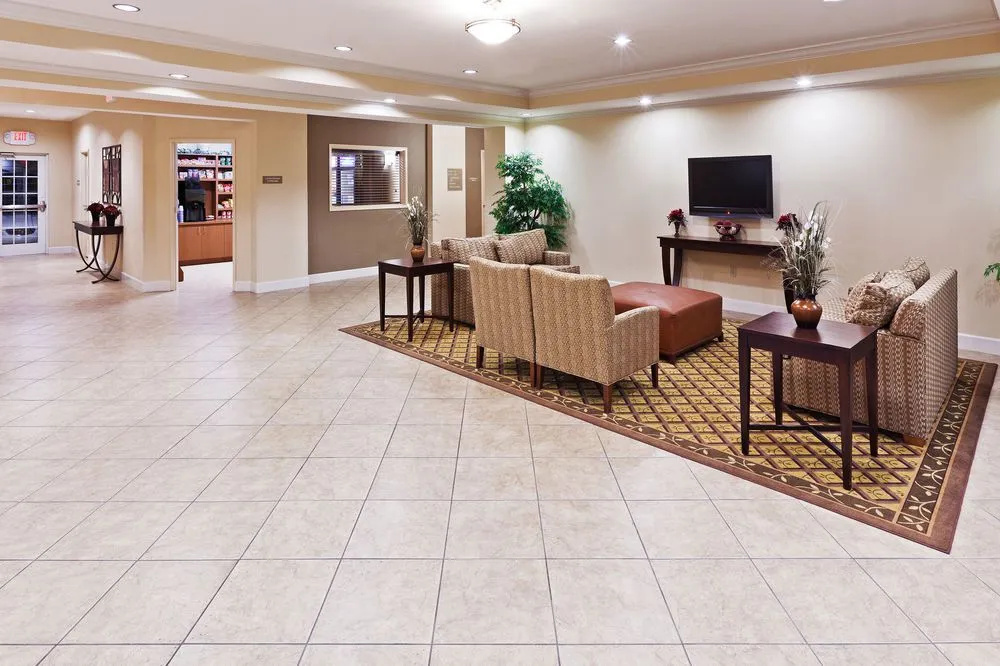 Lobby & Reception