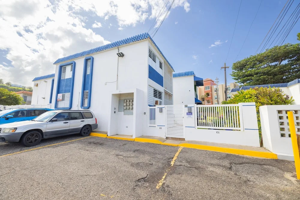 Montones Beach Apartment C-3