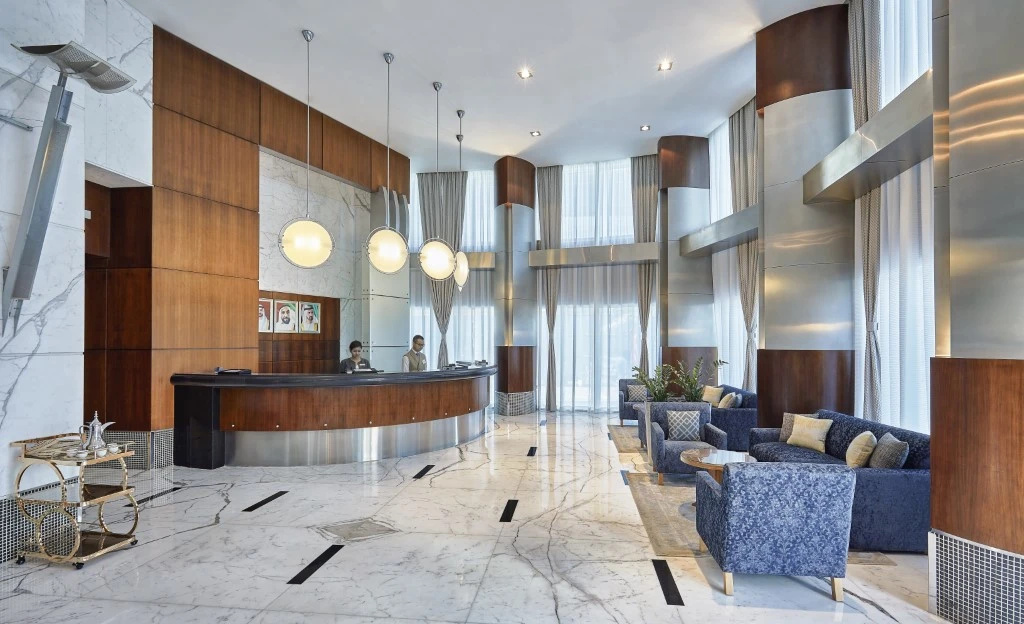 Lobby & Reception
