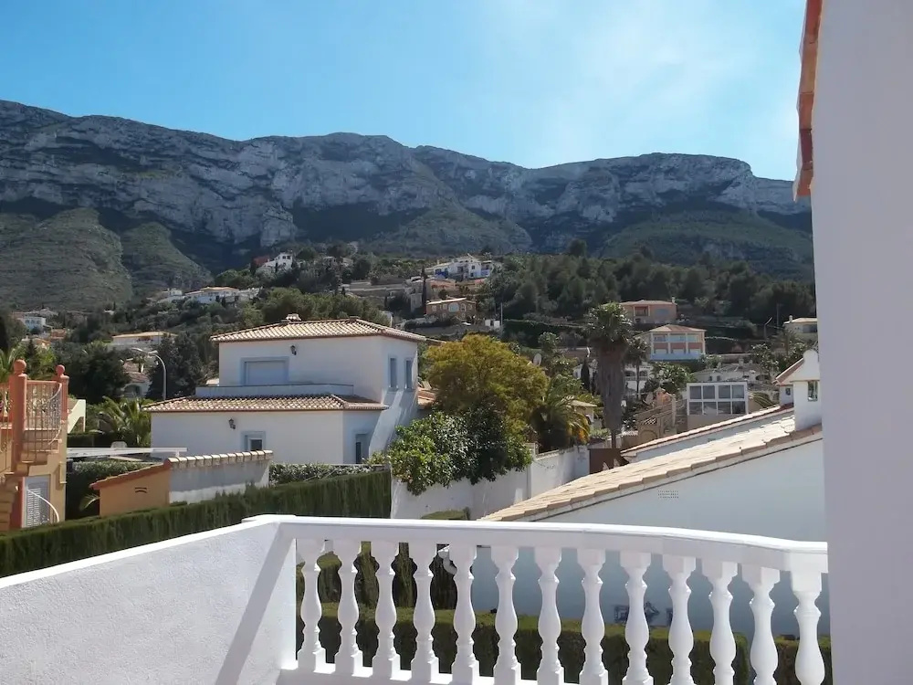Balcony & Terrace