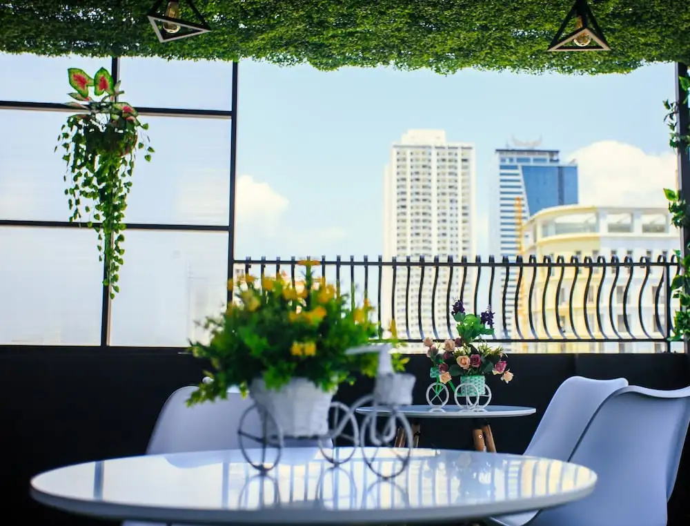 Delfino Hotel & Spa Danang