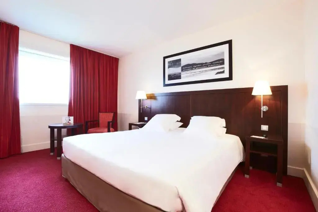 Golden Tulip CDG Airport Roissy - Chambres