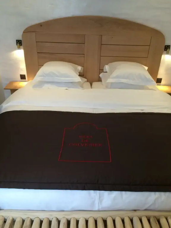 Luxury Suite